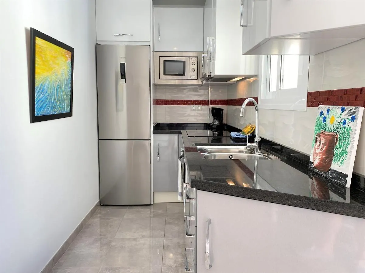 شقة Medina Torrecilla Beach Casasol نيرخا