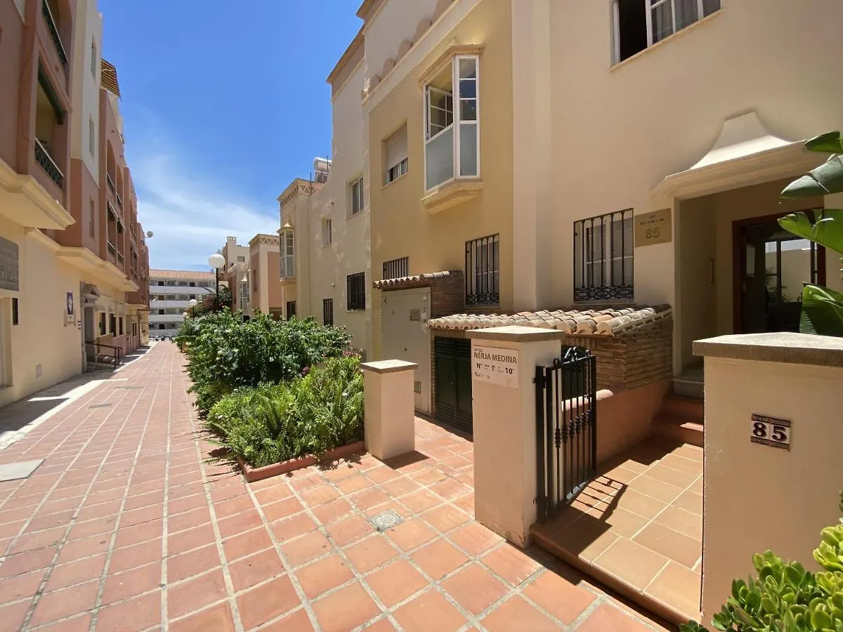 Medina Torrecilla Beach Casasol نيرخا